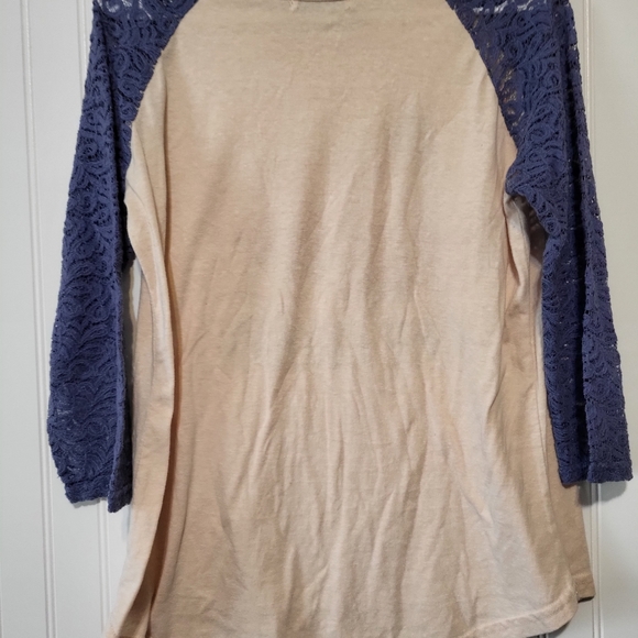 SOUTHERN GRACE WOMEN'S RAGLAND SHIRT - Picture 3 of 3